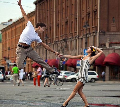 Афиша школы танцев